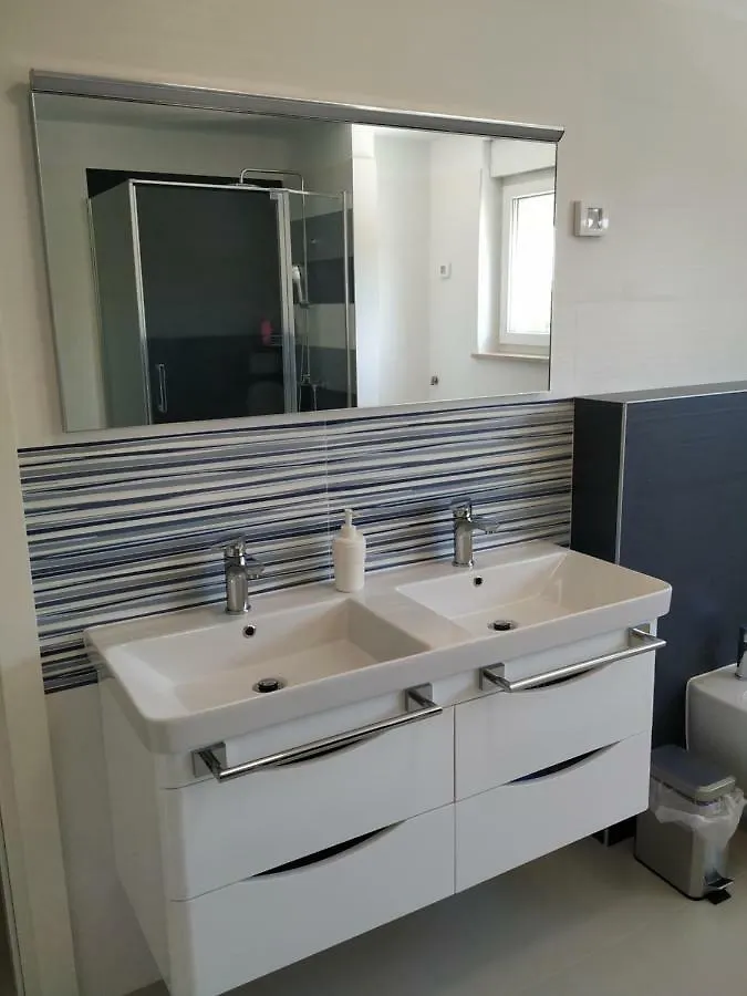 Villa Grande T&D Pula